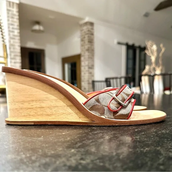 *rare* COACH Honey Wood Platform Wedge Logo Signature Tan/Red Size 7.5 - Picture 3 of 8
